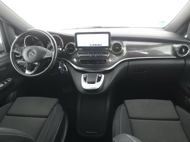 MERCEDES-BENZ V 300 Edition,lang,7-Sitzer,2Schiebetüren,Tisch... - Minibus, Putnički kombi: slika 2 MERCEDES-BENZ V 300 Edition,lang,7-Sitzer,2Schiebetüren,Tisch... - Minibus, Putnički kombi: slika 2