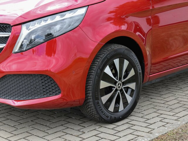 MERCEDES-BENZ V 300 Marco Polo,Allrad,EasyUp,Leder,AHK 2,5To... - Putnički kombi: slika 2 MERCEDES-BENZ V 300 Marco Polo,Allrad,EasyUp,Leder,AHK 2,5To... - Putnički kombi: slika 2