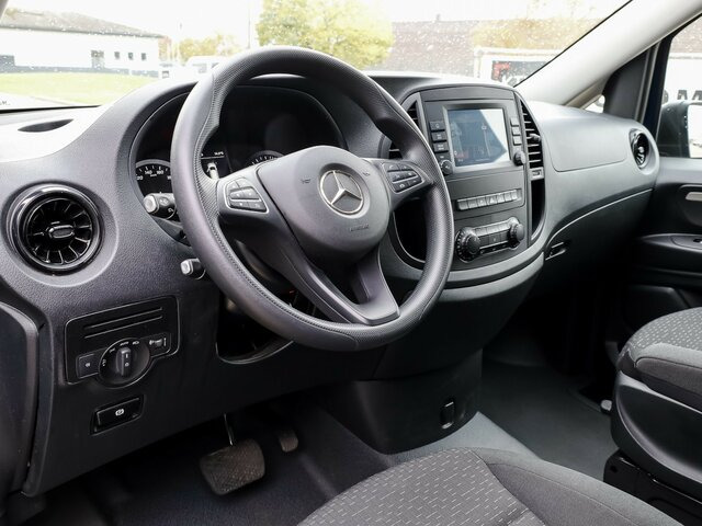 MERCEDES-BENZ Vito 114 TourerPro,Extralang,8Sitzer,Automatik... - Putnički kombi: slika 5 MERCEDES-BENZ Vito 114 TourerPro,Extralang,8Sitzer,Automatik... - Putnički kombi: slika 5