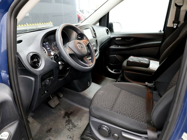 MERCEDES-BENZ Vito 114 TourerPro,Extralang,8Sitzer,Automatik... - Putnički kombi: slika 2 MERCEDES-BENZ Vito 114 TourerPro,Extralang,8Sitzer,Automatik... - Putnički kombi: slika 2