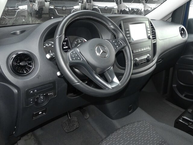 MERCEDES-BENZ Vito 114 TourerPro,Extralang,AMF Rollstuhlrampe - Minibus, Putnički kombi: slika 3 MERCEDES-BENZ Vito 114 TourerPro,Extralang,AMF Rollstuhlrampe - Minibus, Putnički kombi: slika 3
