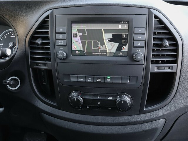 MERCEDES-BENZ Vito 114 TourerPro,Extralang,AMF Rollstuhlrampe... - Putnički kombi: slika 5 MERCEDES-BENZ Vito 114 TourerPro,Extralang,AMF Rollstuhlrampe... - Putnički kombi: slika 5