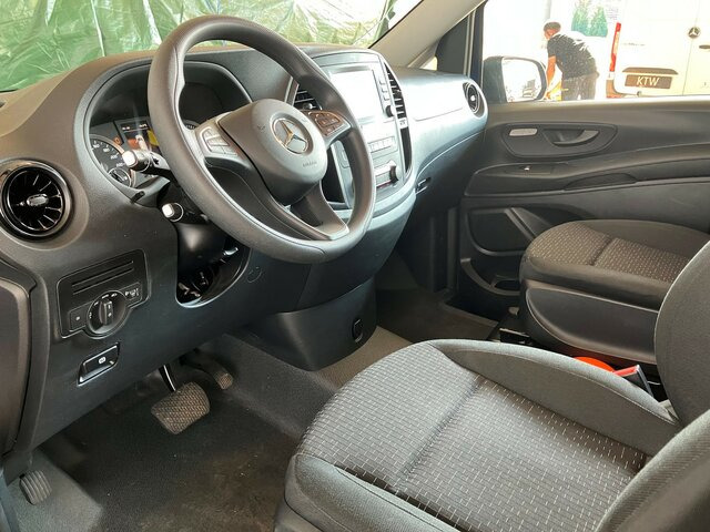 MERCEDES-BENZ Vito 114 TourerPro,lang,Automatik,8Sitze,Kamera - Putnički kombi: slika 4 MERCEDES-BENZ Vito 114 TourerPro,lang,Automatik,8Sitze,Kamera - Putnički kombi: slika 4