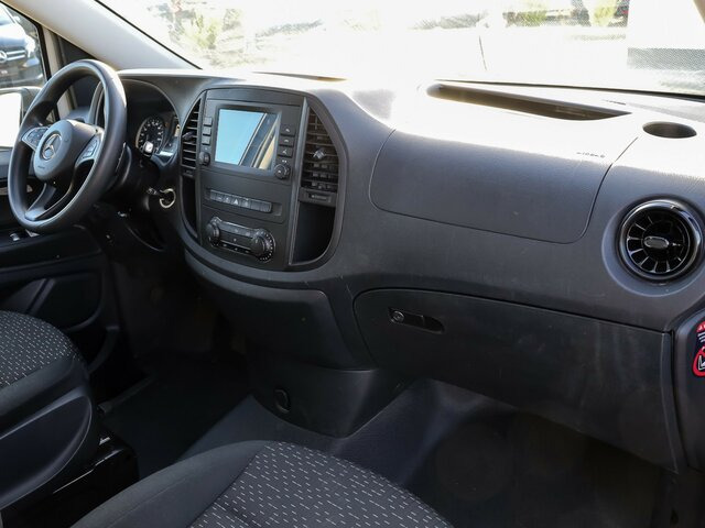 MERCEDES-BENZ Vito 114 TourerPro,lang,Automatik,8Sitze,Kamera... - Putnički kombi: slika 4 MERCEDES-BENZ Vito 114 TourerPro,lang,Automatik,8Sitze,Kamera... - Putnički kombi: slika 4