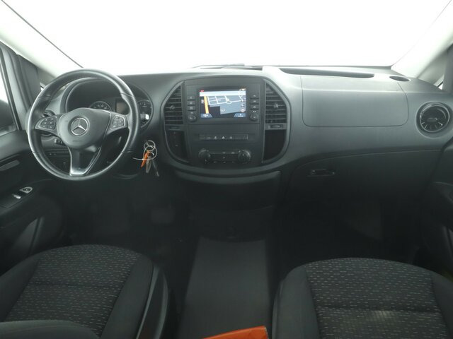 MERCEDES-BENZ Vito 114 TourerPro,lang,Automatik,8Sitze,Kamera... - Minibus, Putnički kombi: slika 2 MERCEDES-BENZ Vito 114 TourerPro,lang,Automatik,8Sitze,Kamera... - Minibus, Putnički kombi: slika 2