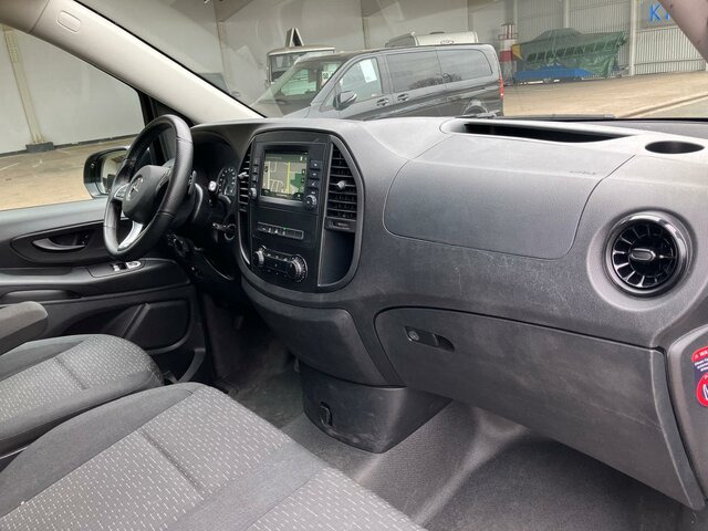 MERCEDES-BENZ Vito 116TourerPro ,Extralang,2xKlima,Kamera,AHK - Putnički kombi: slika 5 MERCEDES-BENZ Vito 116TourerPro ,Extralang,2xKlima,Kamera,AHK - Putnički kombi: slika 5
