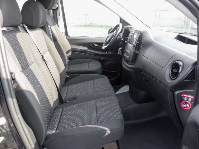 MERCEDES-BENZ Vito 116TourerPro ,Extralang,2xKlima,Kamera,AHK - Minibus, Putnički kombi: slika 3 MERCEDES-BENZ Vito 116TourerPro ,Extralang,2xKlima,Kamera,AHK - Minibus, Putnički kombi: slika 3