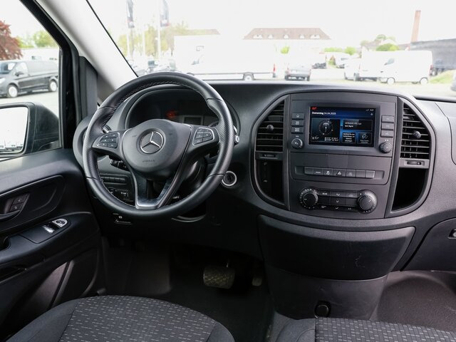 MERCEDES-BENZ Vito 116TourerPro ,Extralang,2xKlima,Kamera,AHK - Putnički kombi: slika 5 MERCEDES-BENZ Vito 116TourerPro ,Extralang,2xKlima,Kamera,AHK - Putnički kombi: slika 5