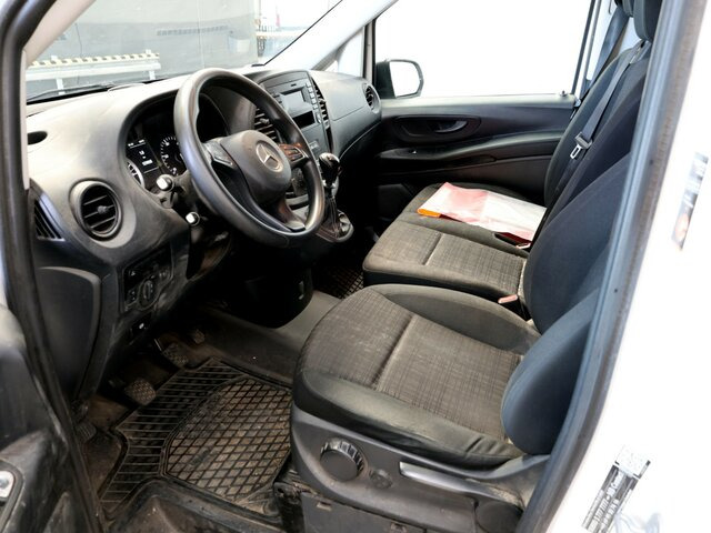 MERCEDES-BENZ Vito114CDI KA Extralang ,Klima,Sortimo,AHK... - Mali kombi: slika 2 MERCEDES-BENZ Vito114CDI KA Extralang ,Klima,Sortimo,AHK... - Mali kombi: slika 2