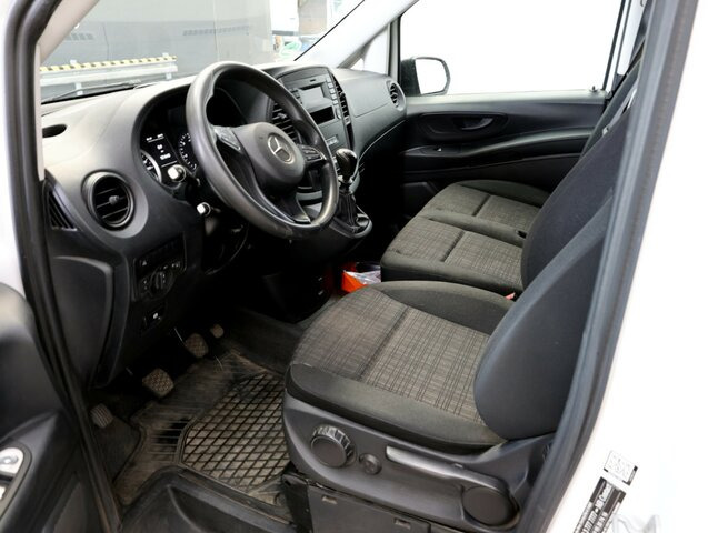 MERCEDES-BENZ Vito114CDI KA lang ,Klima,Sortimo Regalsystem... - Mali kombi: slika 2 MERCEDES-BENZ Vito114CDI KA lang ,Klima,Sortimo Regalsystem... - Mali kombi: slika 2