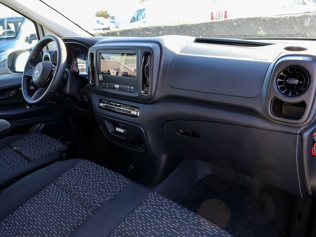 MERCEDES-BENZ Vito116CDI KA lang,Automatik,Klima,Tempomat... - Mali kombi: slika 4 MERCEDES-BENZ Vito116CDI KA lang,Automatik,Klima,Tempomat... - Mali kombi: slika 4