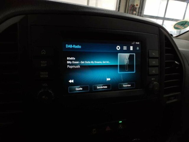 MERCEDES-BENZ Vito116CDI KA lang,Kamera,Klima,Tempomat... - Mali kombi: slika 4 MERCEDES-BENZ Vito116CDI KA lang,Kamera,Klima,Tempomat... - Mali kombi: slika 4