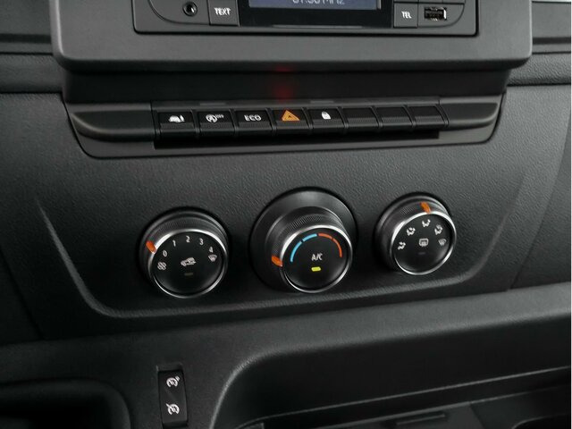 RENAULT Master Pritsche L4,3,5To,4200mm Ladefläche... - Dostavno vozilo s ravnom platformom: slika 4 RENAULT Master Pritsche L4,3,5To,4200mm Ladefläche... - Dostavno vozilo s ravnom platformom: slika 4