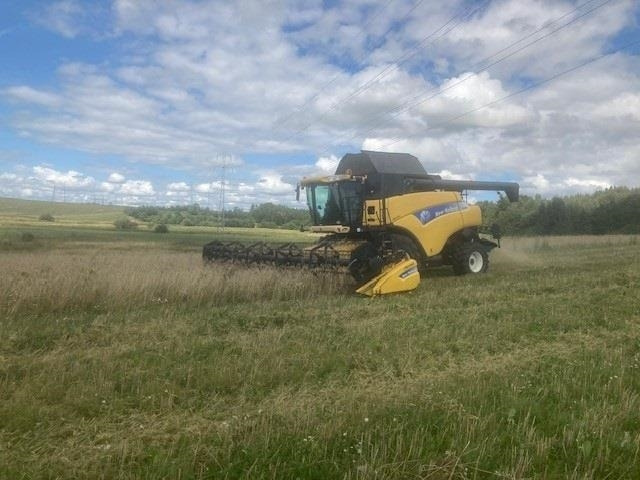 New Holland CR 980 1050er hjul og 30Fod 4 hjulstræk - Kombinovani kombajn: slika 1 New Holland CR 980 1050er hjul og 30Fod 4 hjulstræk - Kombinovani kombajn: slika 1