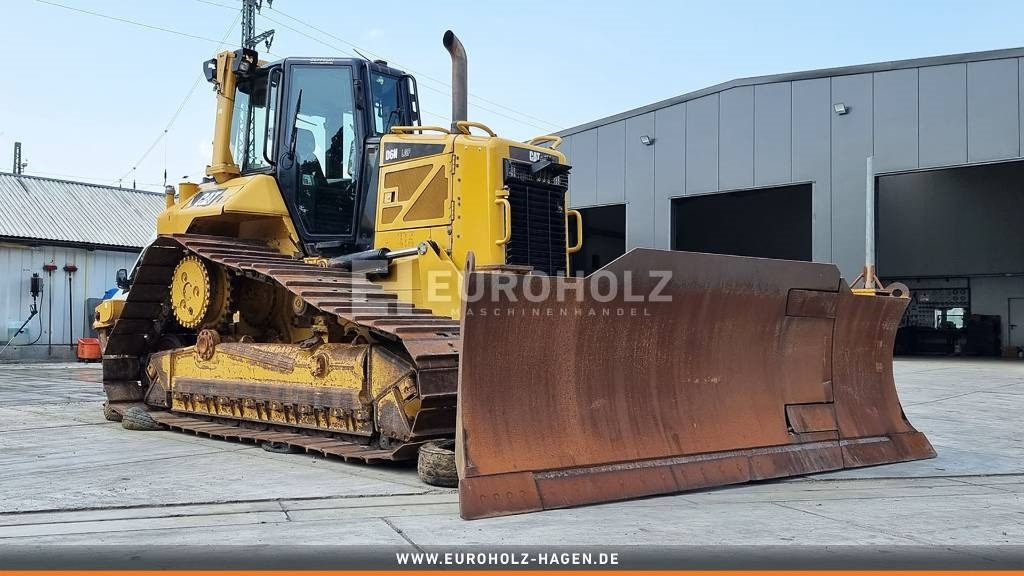 CAT D6N T4 LGP Ripper hydraulische 6-Wege-Verstellung - Buldožer: slika 1 CAT D6N T4 LGP Ripper hydraulische 6-Wege-Verstellung - Buldožer: slika 1