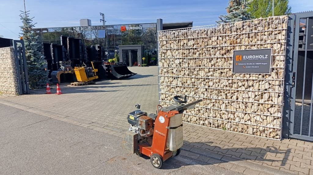 Husqvarna FS 400 LV Fugenschneider Bj 2017 mit Motorproblem - Hladni planer: slika 3 Husqvarna FS 400 LV Fugenschneider Bj 2017 mit Motorproblem - Hladni planer: slika 3