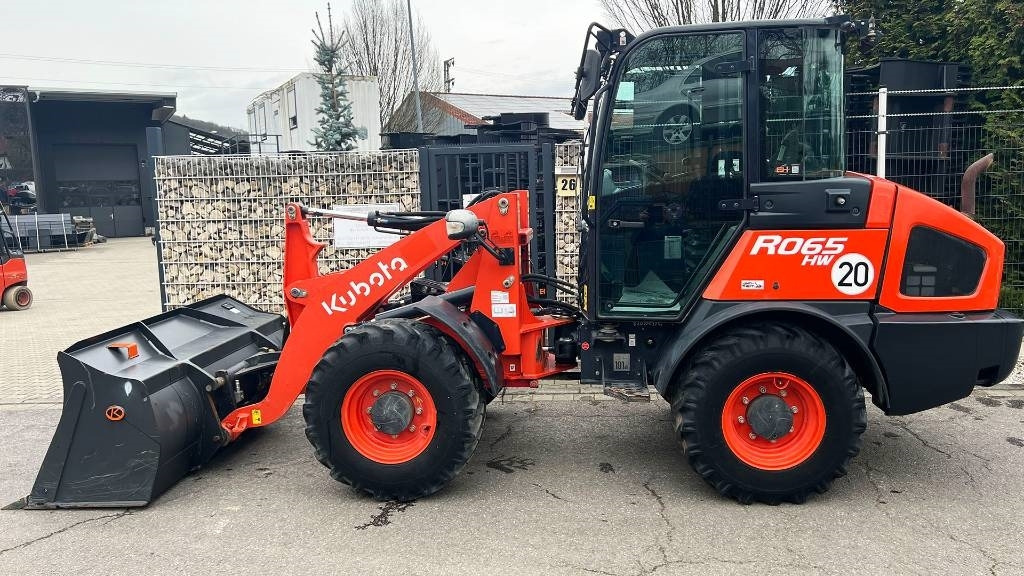 Kubota R 065, Radlader, hydr. Schnellwechsler, Schaufel - Utovarivač točkaš: slika 5 Kubota R 065, Radlader, hydr. Schnellwechsler, Schaufel - Utovarivač točkaš: slika 5
