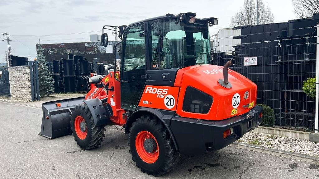 Kubota R 065, Radlader, hydr. Schnellwechsler, Schaufel - Utovarivač točkaš: slika 2 Kubota R 065, Radlader, hydr. Schnellwechsler, Schaufel - Utovarivač točkaš: slika 2