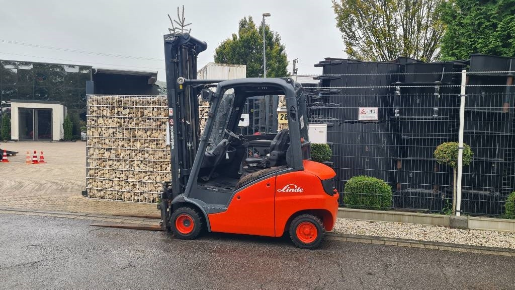 Dizel viljuškar Linde H 20 D, Triplex, Seitenschieber, Positionierer: slika 15