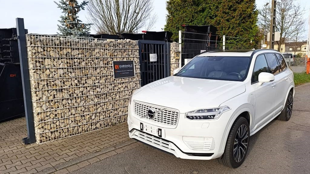 Volvo XC 90 T8 Plug-in-Hybrid, 7 Sitze, Allrad Panorama - Automobil: slika 2 Volvo XC 90 T8 Plug-in-Hybrid, 7 Sitze, Allrad Panorama - Automobil: slika 2