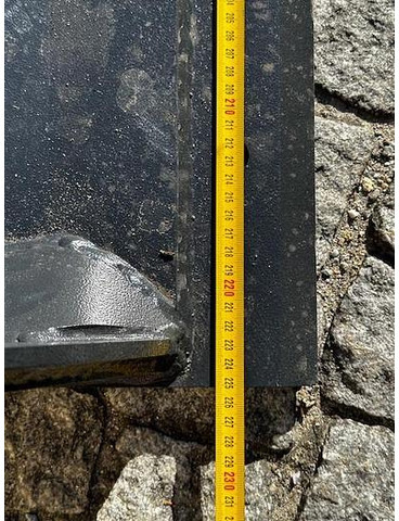 Big Volumenschaufel 220 cm mit Merlo ZM2 Aufnahme - Kašika: slika 3 Big Volumenschaufel 220 cm mit Merlo ZM2 Aufnahme - Kašika: slika 3