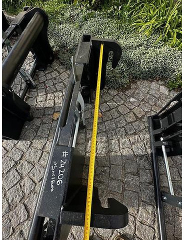 Big Genie / Terex Adapter passend zu Euro Aufnahme - Dodatak: slika 3 Big Genie / Terex Adapter passend zu Euro Aufnahme - Dodatak: slika 3