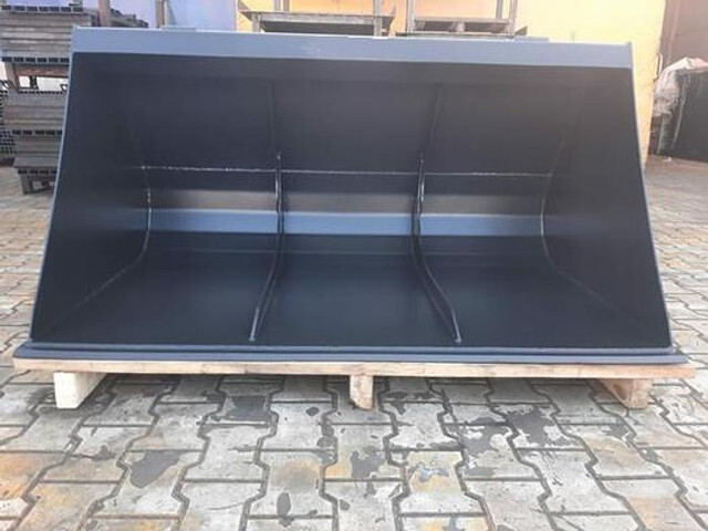 Big Leichtgutschaufel 180 cm mit Mittelsteg passend zu Manitou Aufnahme - Dodatak: slika 1 Big Leichtgutschaufel 180 cm mit Mittelsteg passend zu Manitou Aufnahme - Dodatak: slika 1