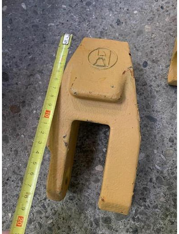 Hammer Mustang RH25 Abbruchpulverisierer Zahn zu Abbruchpulverisierer passend zu RH25 - Hidraulični čekić: slika 1 Hammer Mustang RH25 Abbruchpulverisierer Zahn zu Abbruchpulverisierer passend zu RH25 - Hidraulični čekić: slika 1