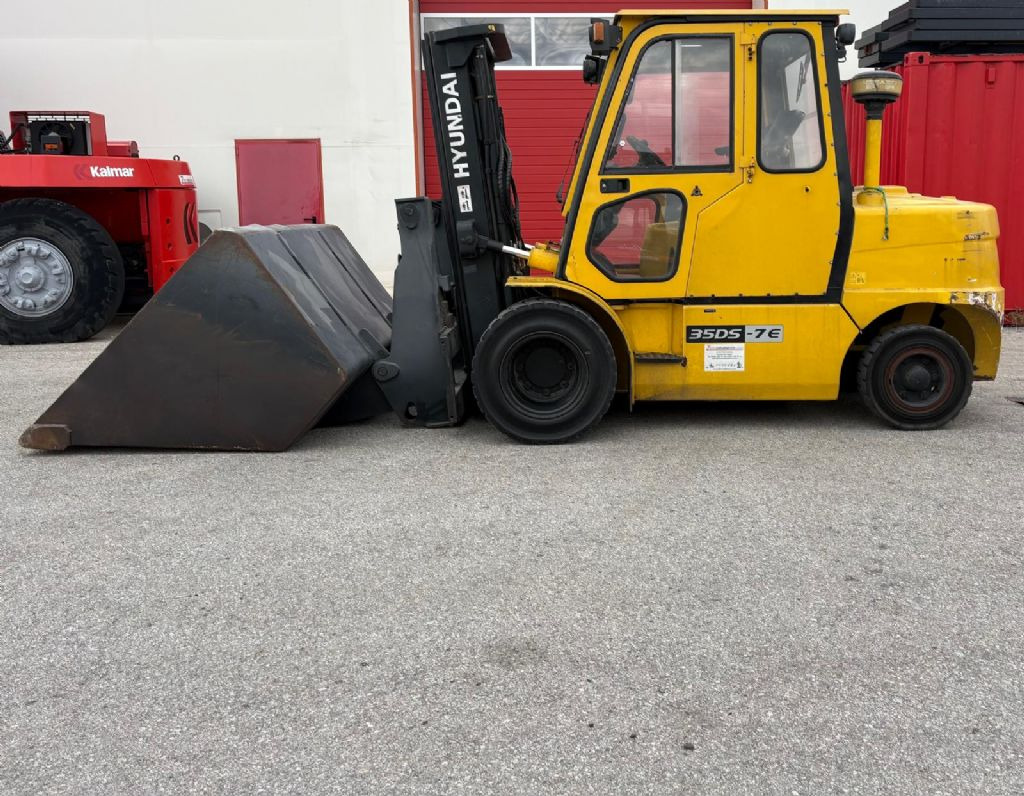 Hyundai 45DS-7E - Dizel viljuškar: slika 1 Hyundai 45DS-7E - Dizel viljuškar: slika 1