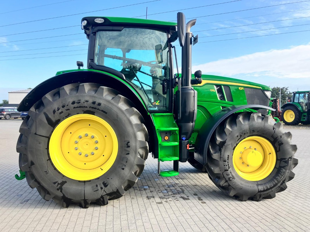 Novu Traktor John Deere 6R 175: slika 9 Novu Traktor John Deere 6R 175: slika 9