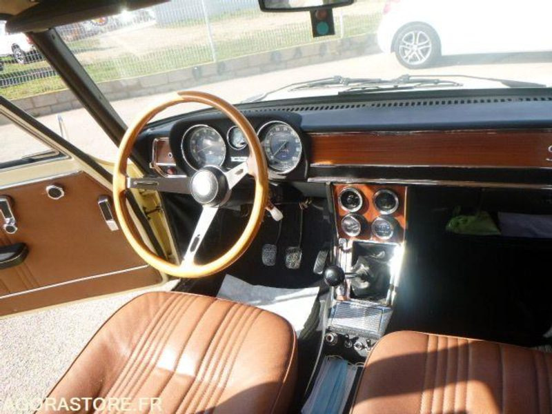 Alfa Romeo Giulia - 1976 - 92500km - COLLECTION - Livret d'origine - Automobil: slika 5 Alfa Romeo Giulia - 1976 - 92500km - COLLECTION - Livret d'origine - Automobil: slika 5