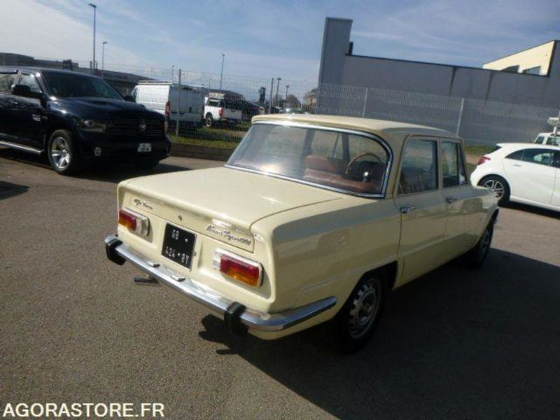 Alfa Romeo Giulia - 1976 - 92500km - COLLECTION - Livret d'origine - Automobil: slika 2 Alfa Romeo Giulia - 1976 - 92500km - COLLECTION - Livret d'origine - Automobil: slika 2