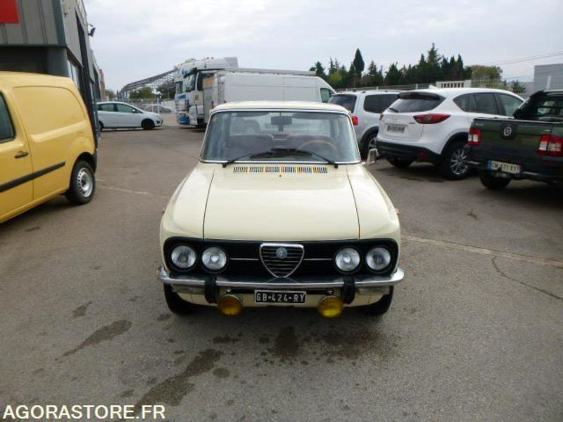 Automobil Alfa Romeo Giulia - 1976 - 92500km - COLLECTION - Livret d'origine: slika 10