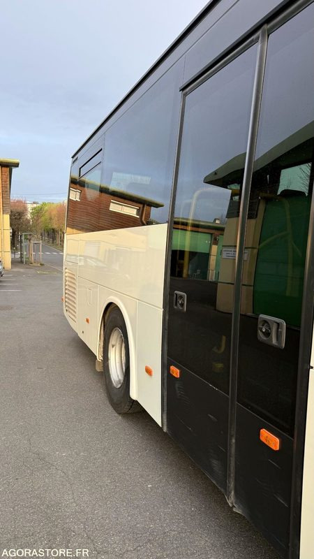 IVECO CROSSWAY CAR SCOLAIRE - 103 000 km - 2015 - Autobus: slika 2 IVECO CROSSWAY CAR SCOLAIRE - 103 000 km - 2015 - Autobus: slika 2