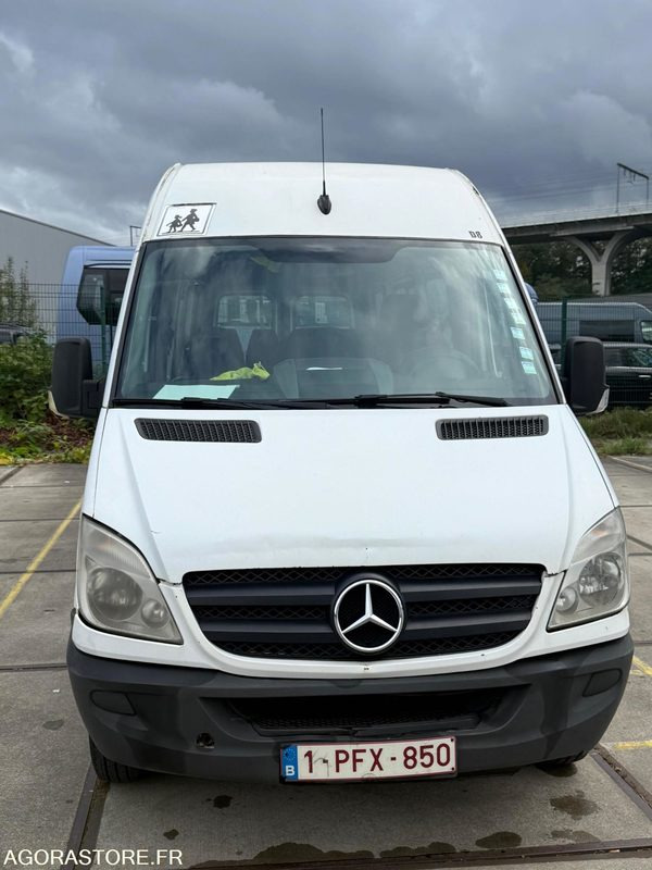 Minibus Mercedes Sprinter - 2013 - 187 900km - Autobus: slika 1 Minibus Mercedes Sprinter - 2013 - 187 900km - Autobus: slika 1