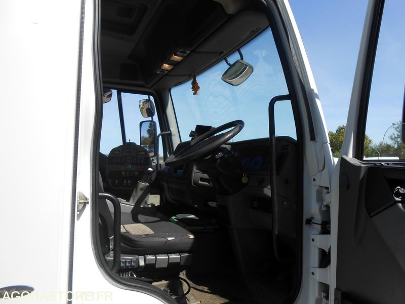 BALAYEUSE RENAULT PL - Autočistilica: slika 3 BALAYEUSE RENAULT PL - Autočistilica: slika 3