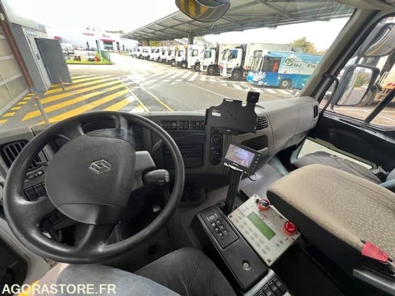 BENNE A ORDURES MENAGERES RENAULT - Kamion za smeće: slika 5 BENNE A ORDURES MENAGERES RENAULT - Kamion za smeće: slika 5