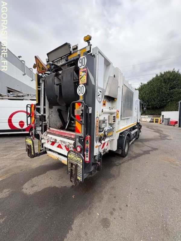 BOM 12T IVECO GNC (6037-66ICAM571X) - Kamion za smeće: slika 4 BOM 12T IVECO GNC (6037-66ICAM571X) - Kamion za smeće: slika 4