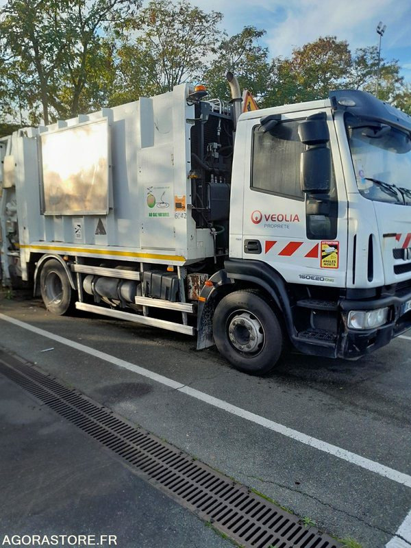 BOM 16T IVECO GNC NON ROULANT( 6042-66ICAM571X) - Kamion za smeće: slika 3 BOM 16T IVECO GNC NON ROULANT( 6042-66ICAM571X) - Kamion za smeće: slika 3