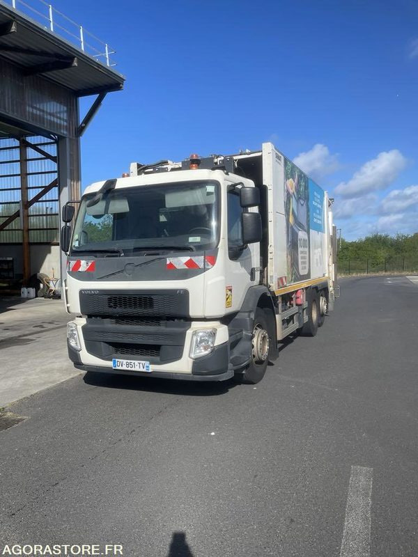 BOM 26T avec LC auto 851 - Kamion za smeće: slika 2 BOM 26T avec LC auto 851 - Kamion za smeće: slika 2