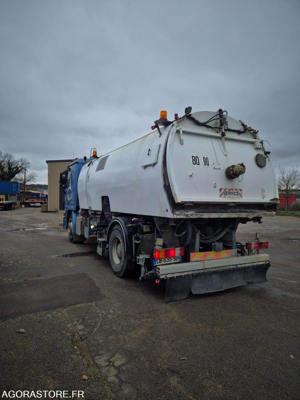 Balayeuse Eurovoirie Optifant 70 TA THP - Autočistilica: slika 4 Balayeuse Eurovoirie Optifant 70 TA THP - Autočistilica: slika 4