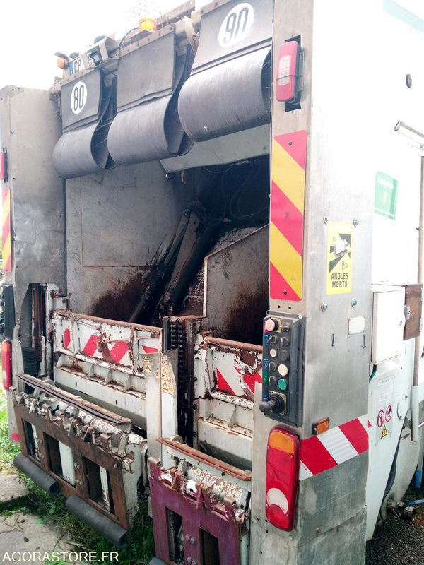 Bom Renault 320DXI - Kamion za smeće: slika 5 Bom Renault 320DXI - Kamion za smeće: slika 5