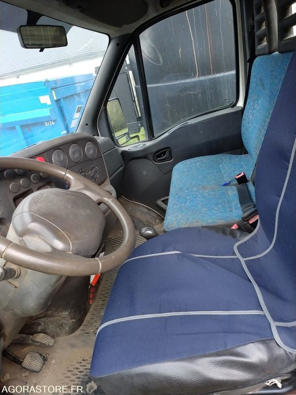 CAMION BENNE IVECO - EY413YY - 142000km - Dostavno vozilo kiper: slika 4 CAMION BENNE IVECO - EY413YY - 142000km - Dostavno vozilo kiper: slika 4