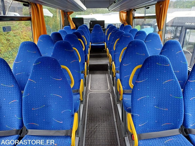 CAR MERCEDES INTOURO N° 11389 MEC 2010 / 400 000KM/ AJ-859-EH - Školski autobus: slika 4 CAR MERCEDES INTOURO N° 11389 MEC 2010 / 400 000KM/ AJ-859-EH - Školski autobus: slika 4