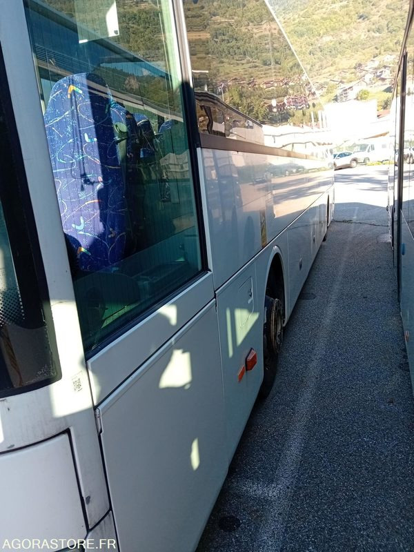 CAR MERCEDES INTOURO N°11427 MEC2009 492000KM AH-256-VW - Školski autobus: slika 2 CAR MERCEDES INTOURO N°11427 MEC2009 492000KM AH-256-VW - Školski autobus: slika 2