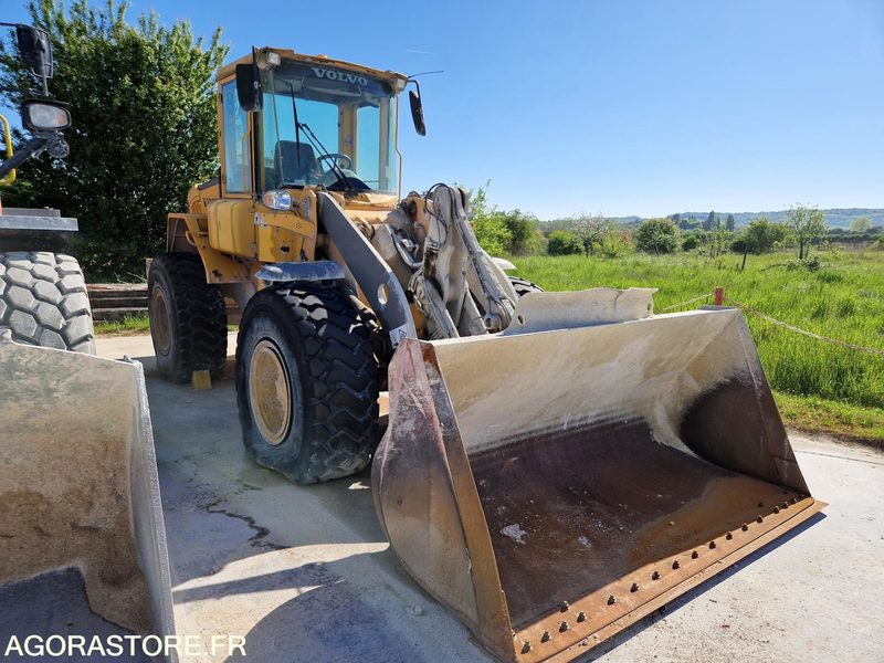 CHARGEUSE VOLVO L60E - 2005 / 6 670 HEURES - Utovarivač: slika 2 CHARGEUSE VOLVO L60E - 2005 / 6 670 HEURES - Utovarivač: slika 2