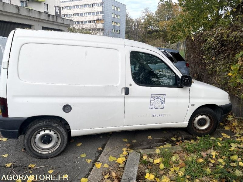 CITROEN BERLINGO - 2001 - - Mali kombi: slika 2 CITROEN BERLINGO - 2001 - - Mali kombi: slika 2