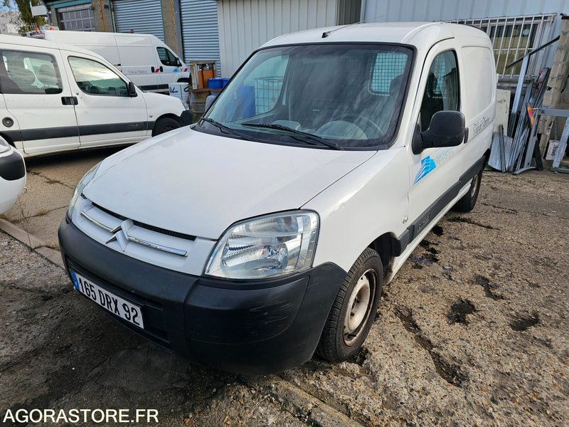 CITROEN BERLINGO - 2003 - 159705KM - 165DRX92 - Mali kombi: slika 1 CITROEN BERLINGO - 2003 - 159705KM - 165DRX92 - Mali kombi: slika 1