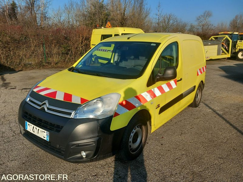 CITROËN BERLINGO VU BLUE HDI100 ETG6 (FC0115) - Mali kombi: slika 2 CITROËN BERLINGO VU BLUE HDI100 ETG6 (FC0115) - Mali kombi: slika 2