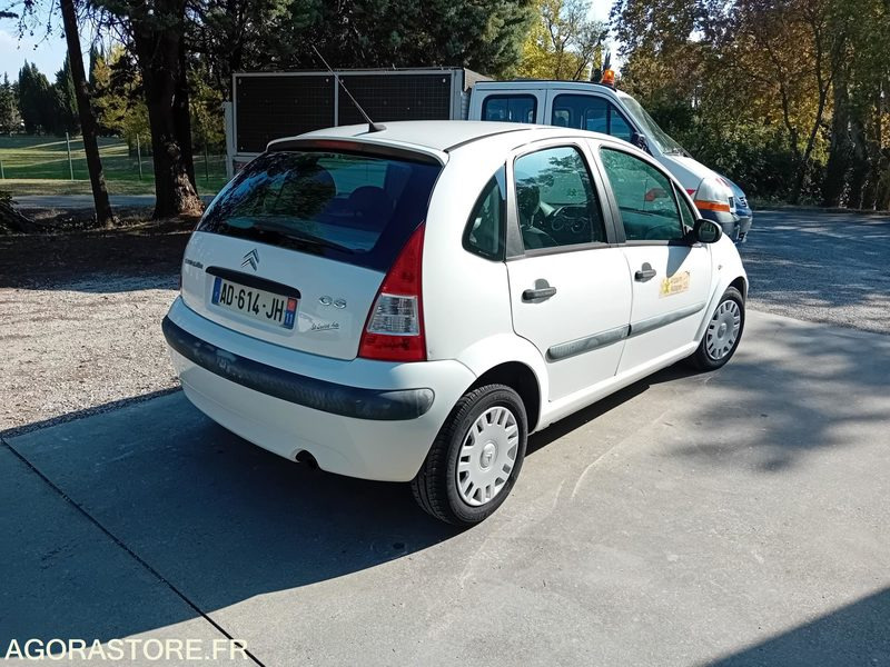 CITROEN C3 1.4HDI CLUB - Automobil: slika 3 CITROEN C3 1.4HDI CLUB - Automobil: slika 3